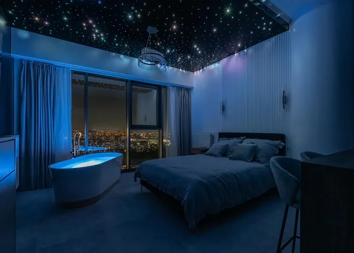 아파트 Hanza Tower Sky Lux 17th Floor